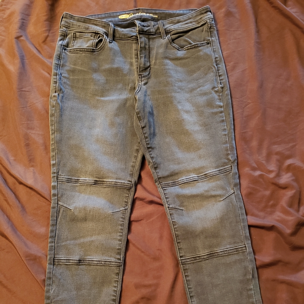 Old Navy Rockstar skinny moto jeans